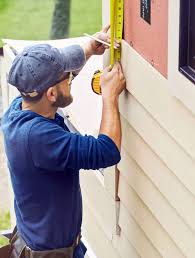 Best Insulated Siding Installation  in , KS